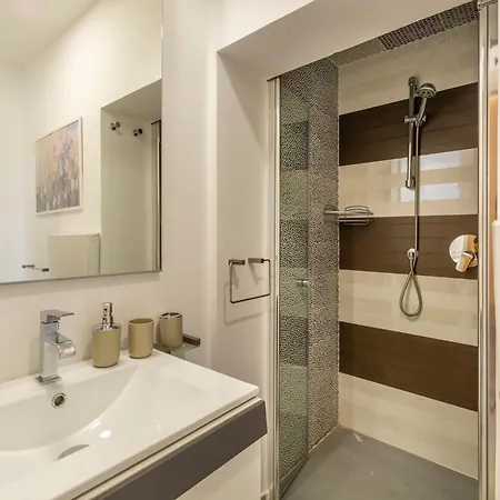 Urban Sirena 滨海弗兰卡维拉