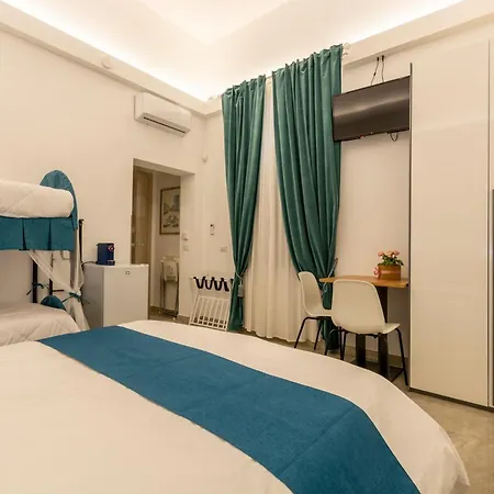 Urban Sirena Bed and Breakfast