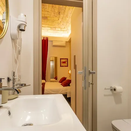Urban Sirena Bed & Breakfast 3*